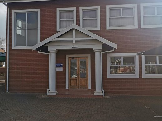 Bürohaus zum Kauf in Mount Edgecombe