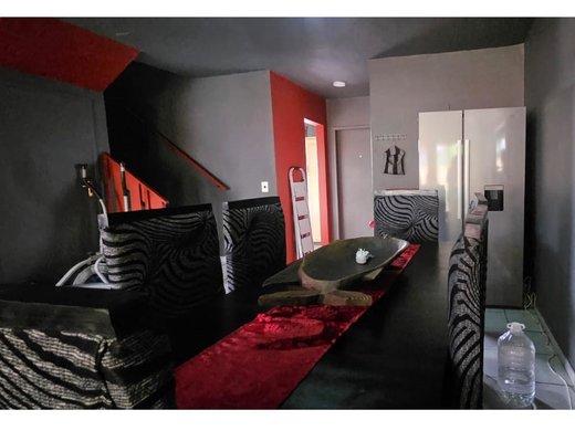 3 Schlafzimmer Duplex zum Kauf in Mountain View