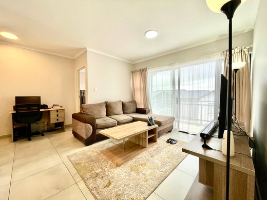 2 Schlafzimmer Wohnung zum Kauf in Lombardy Estate