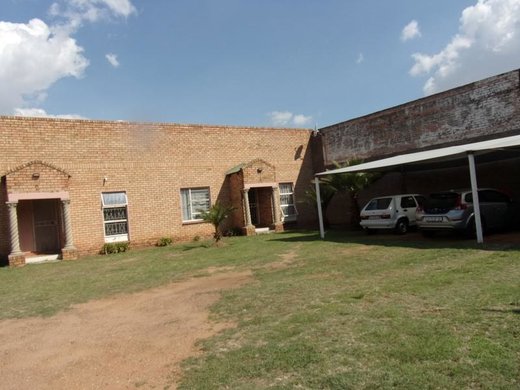Haus zum Kauf in Randfontein Central