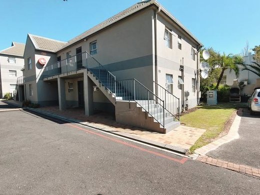 2 Schlafzimmer Wohnung zum Kauf in Durbanville