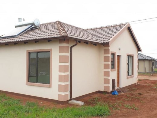 3 Schlafzimmer Haus zum Kauf in Daggafontein