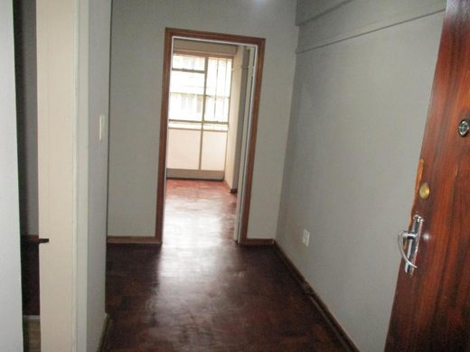 2 Schlafzimmer Wohnung zur Miete in Pretoria