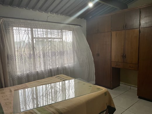 2 Schlafzimmer Haus zum Kauf in Ga-Rankuwa