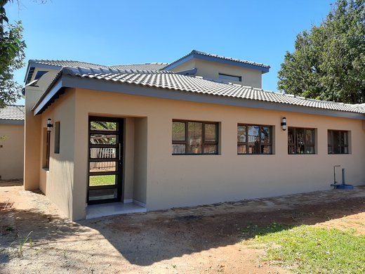 6 Schlafzimmer Kleinsiedlung zum Kauf in Delmas Rural