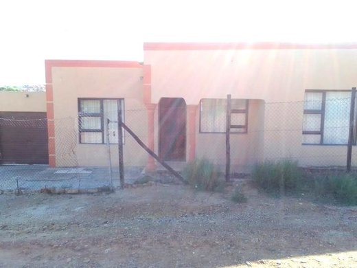 3 Schlafzimmer Haus zum Kauf in Kwadwesi