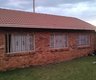 3 Schlafzimmer Haus zum Kauf in Refilwe