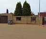 2 Schlafzimmer Haus zum Kauf in Naledi