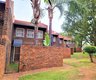 2 Schlafzimmer Reihenhaus zum Kauf in Garsfontein