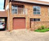 3 Schlafzimmer Duplex zum Kauf in Rietfontein