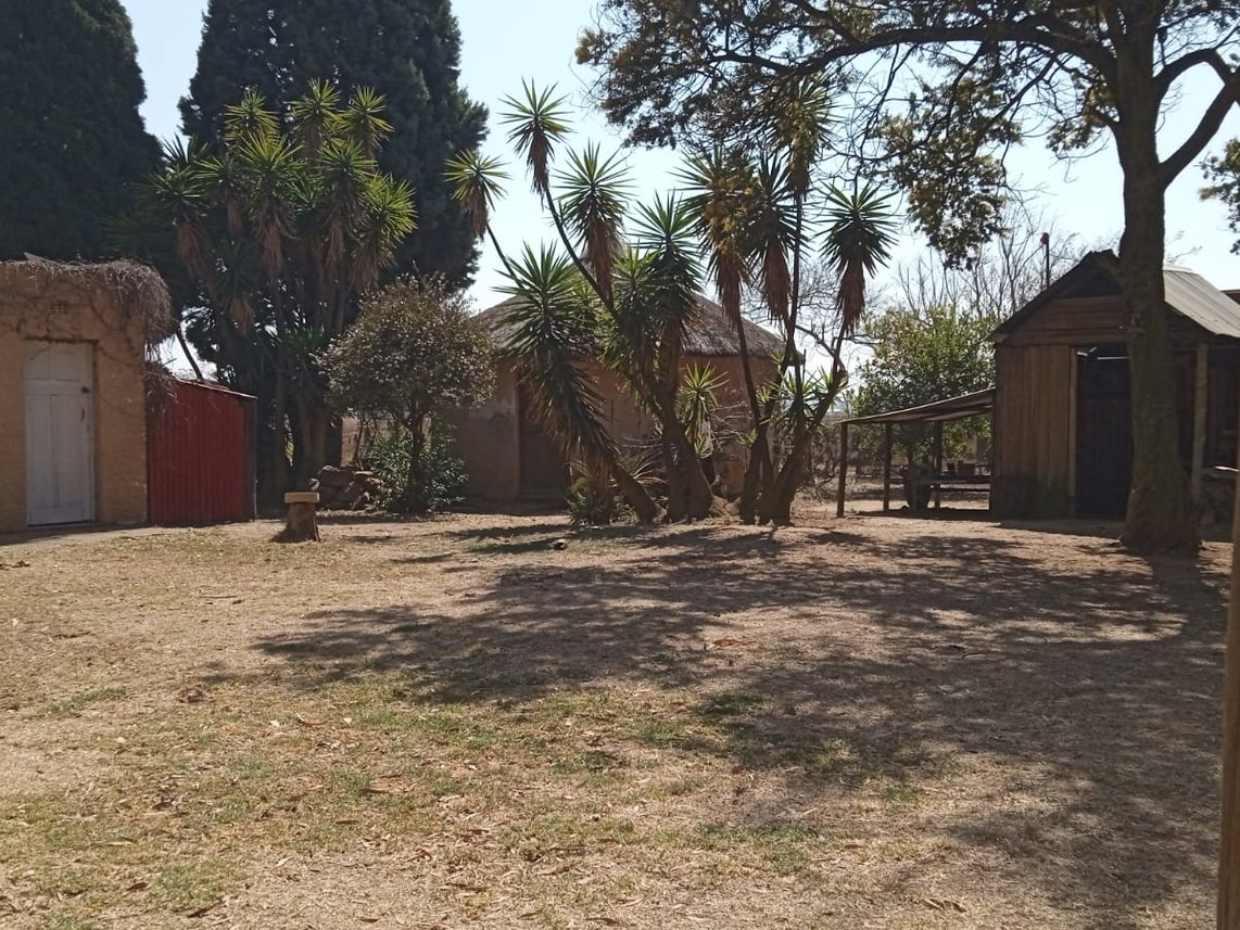 3 Bedroom Small Holding For Sale in Bapsfontein