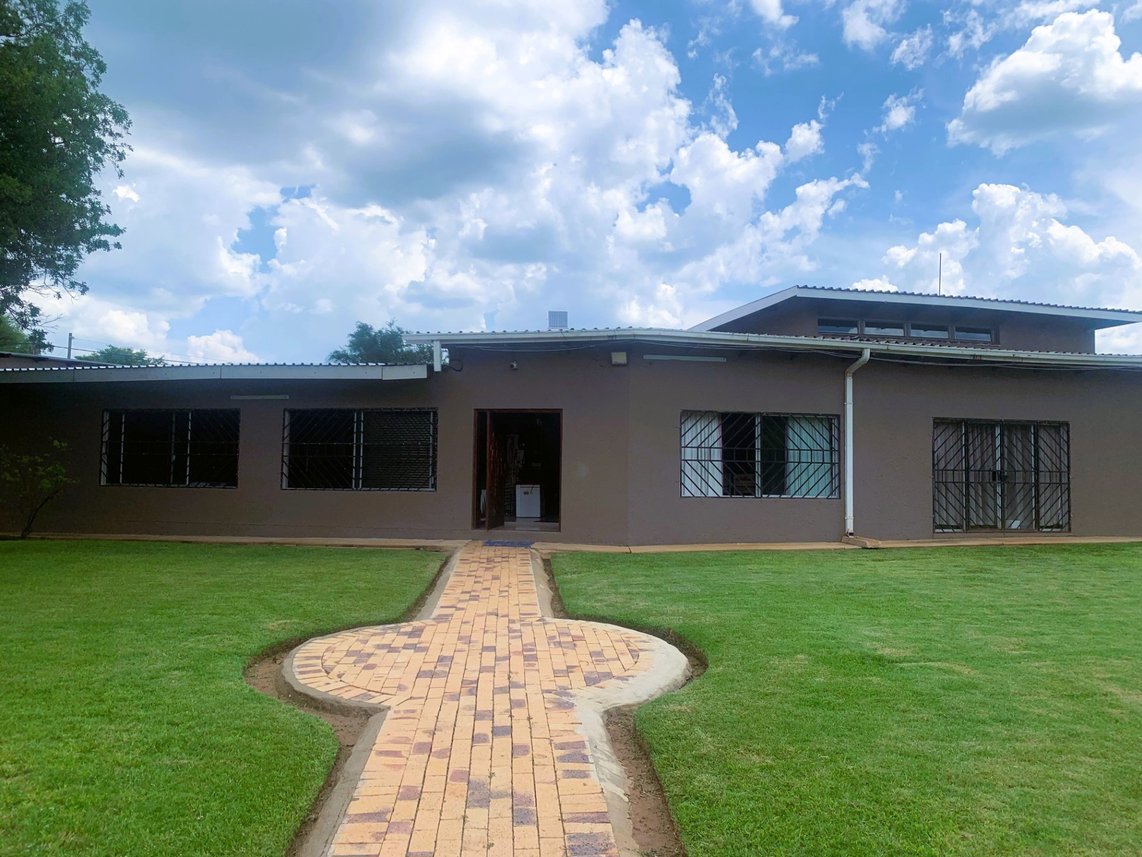 4 Bedroom House For Sale in Modimolle