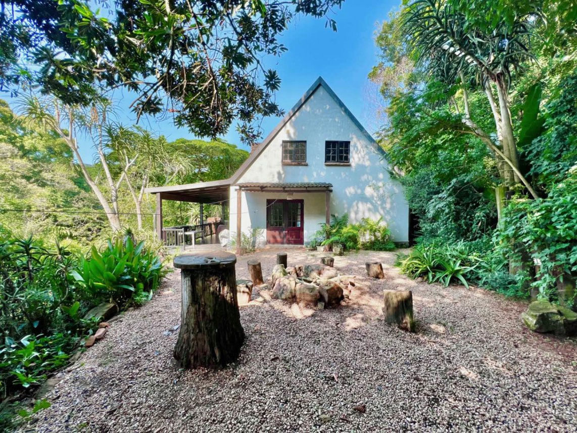 5 Bedroom House For Sale in Kloof