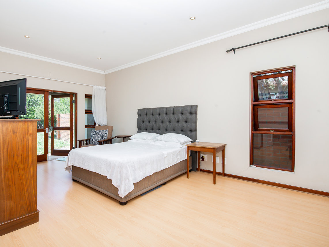 4 Bedroom House To Rent in Saddlebrook Estate