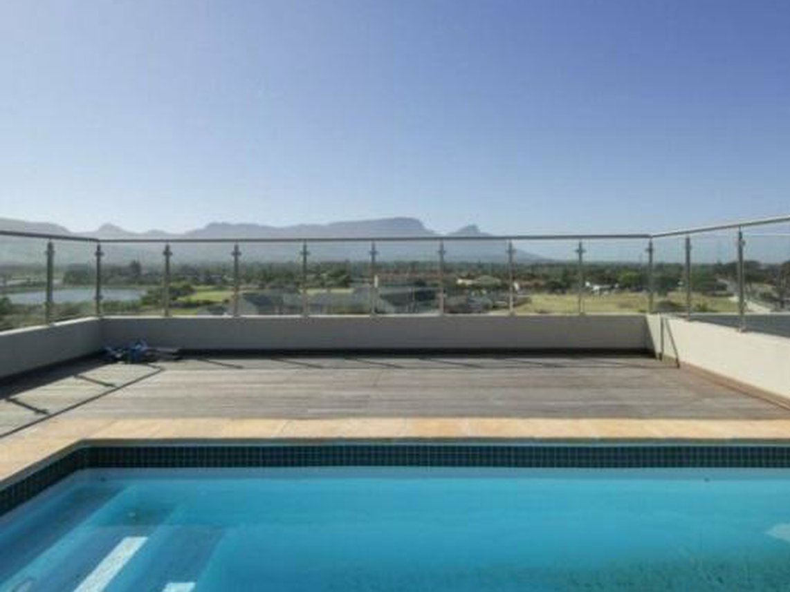 2 Bedroom Apartment For Sale in Tokai