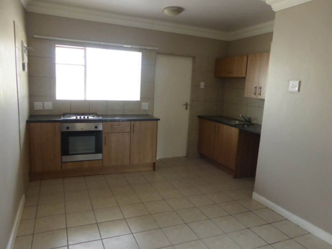 1 Bedroom Townhouse To Rent in Buccleuch