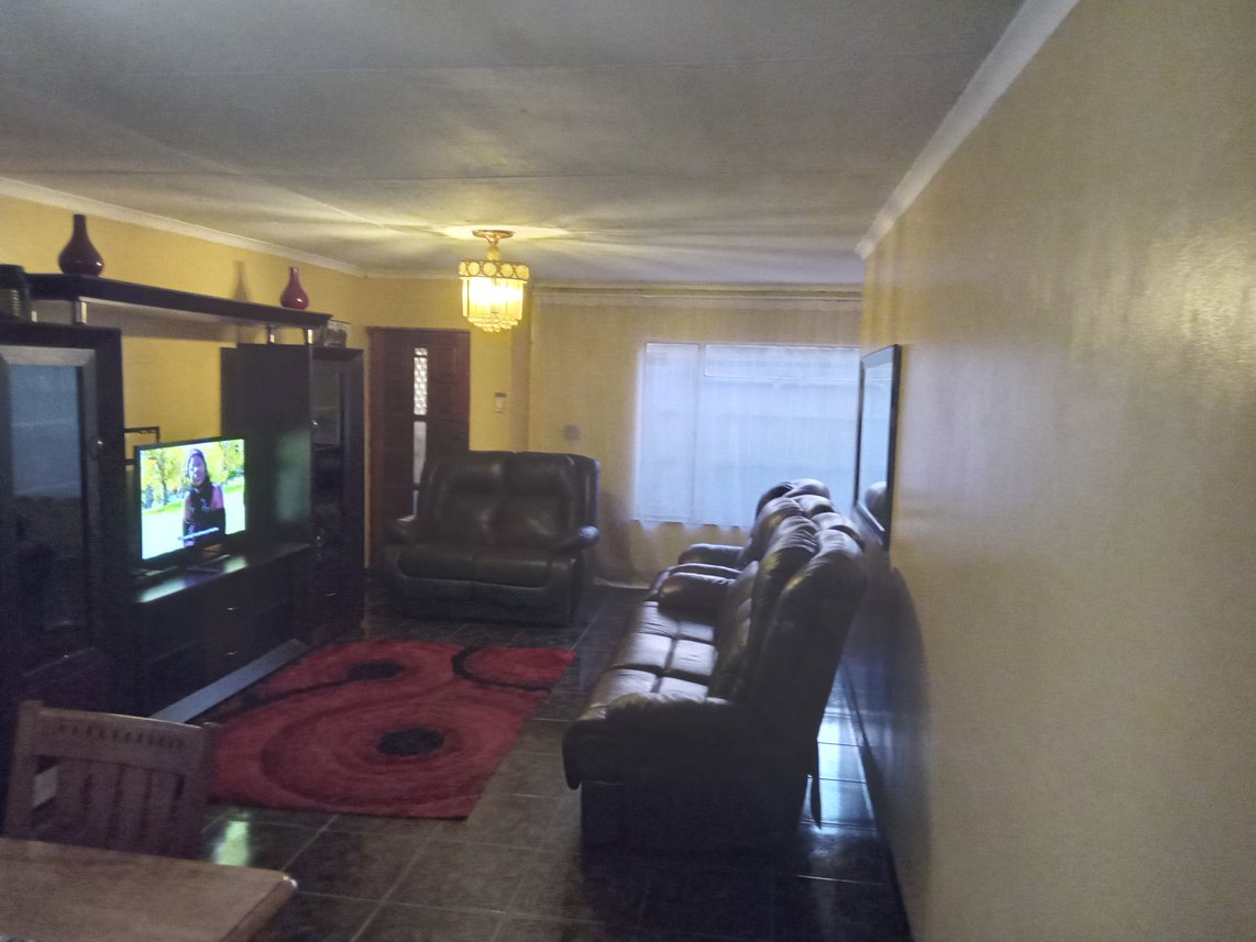 4 Bedroom House To Rent in Mamelodi