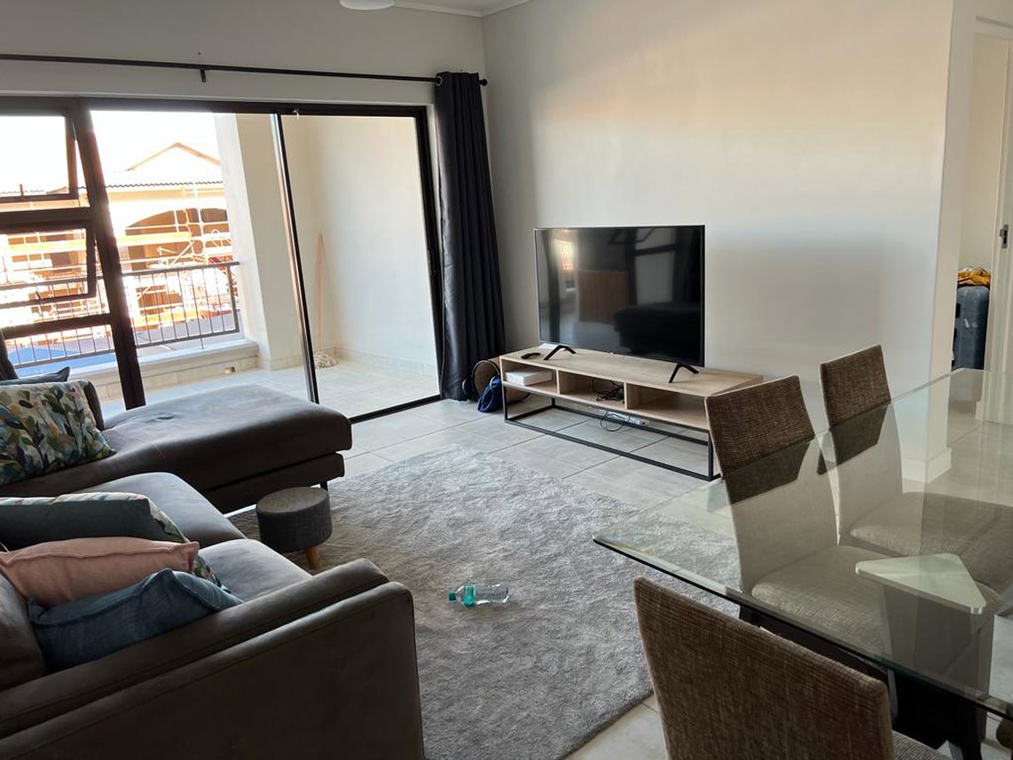 3 Bedroom Apartment To Rent in Izinga