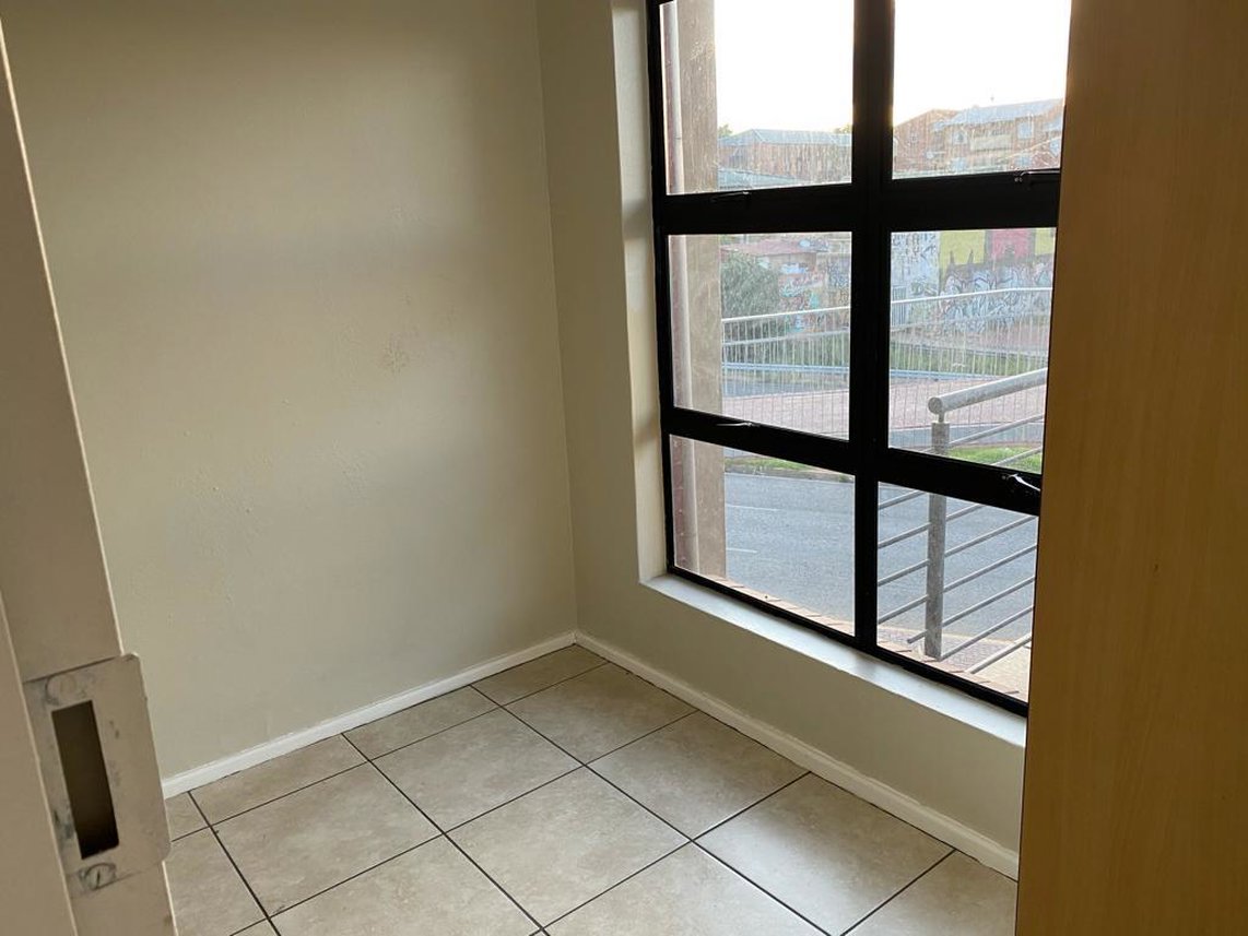 3 Bedroom Apartment To Rent in Auckland Park