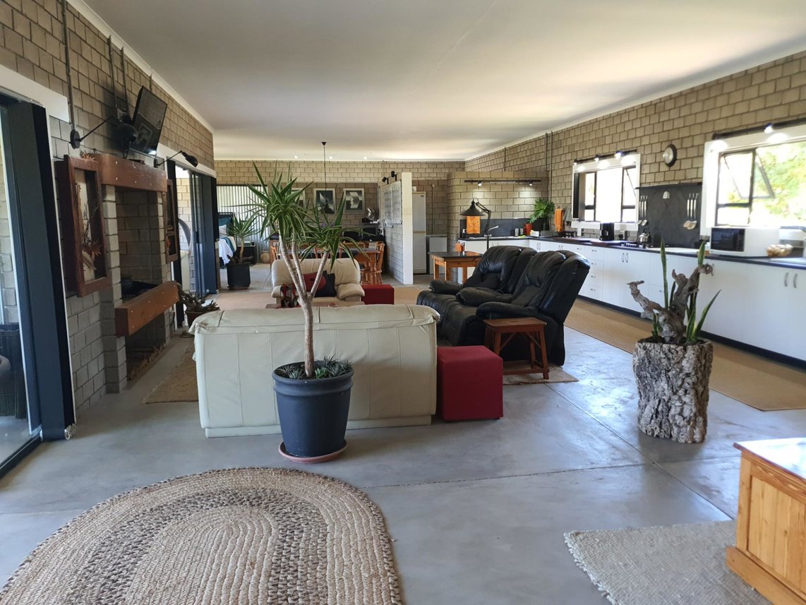 2 Bedroom House For Sale in Darling