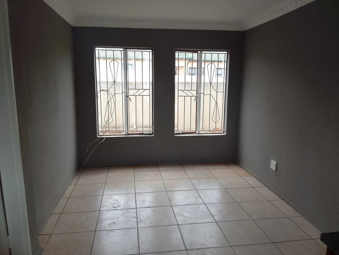 1 Bedroom House To Rent in Cosmo City
