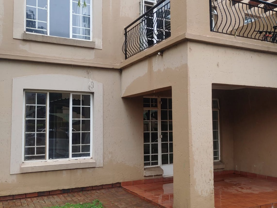 2 Bedroom Apartment To Rent in Castleview