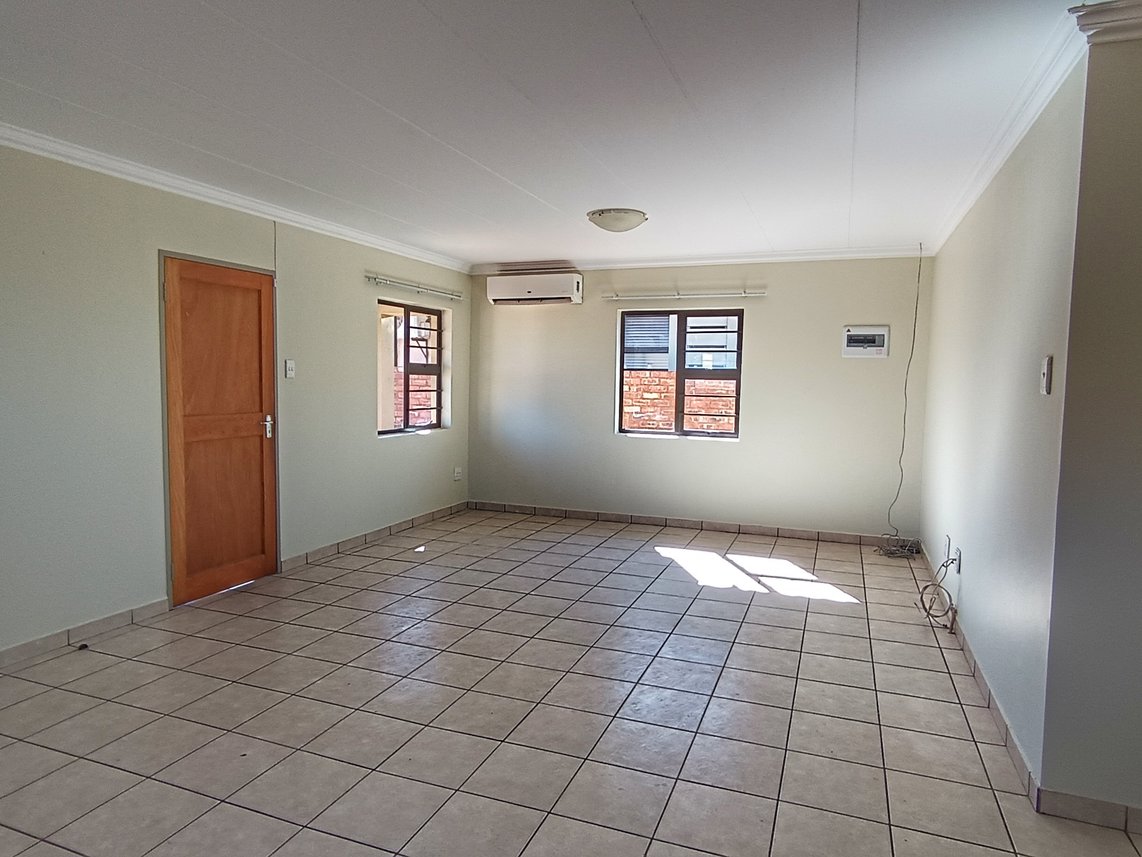 3 Bedroom House To Rent in Kathu