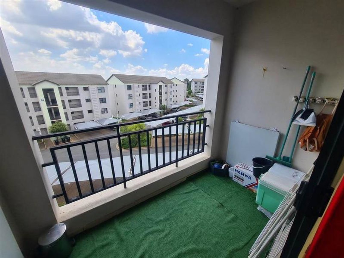2 Bedroom Apartment To Rent in Erand Gardens