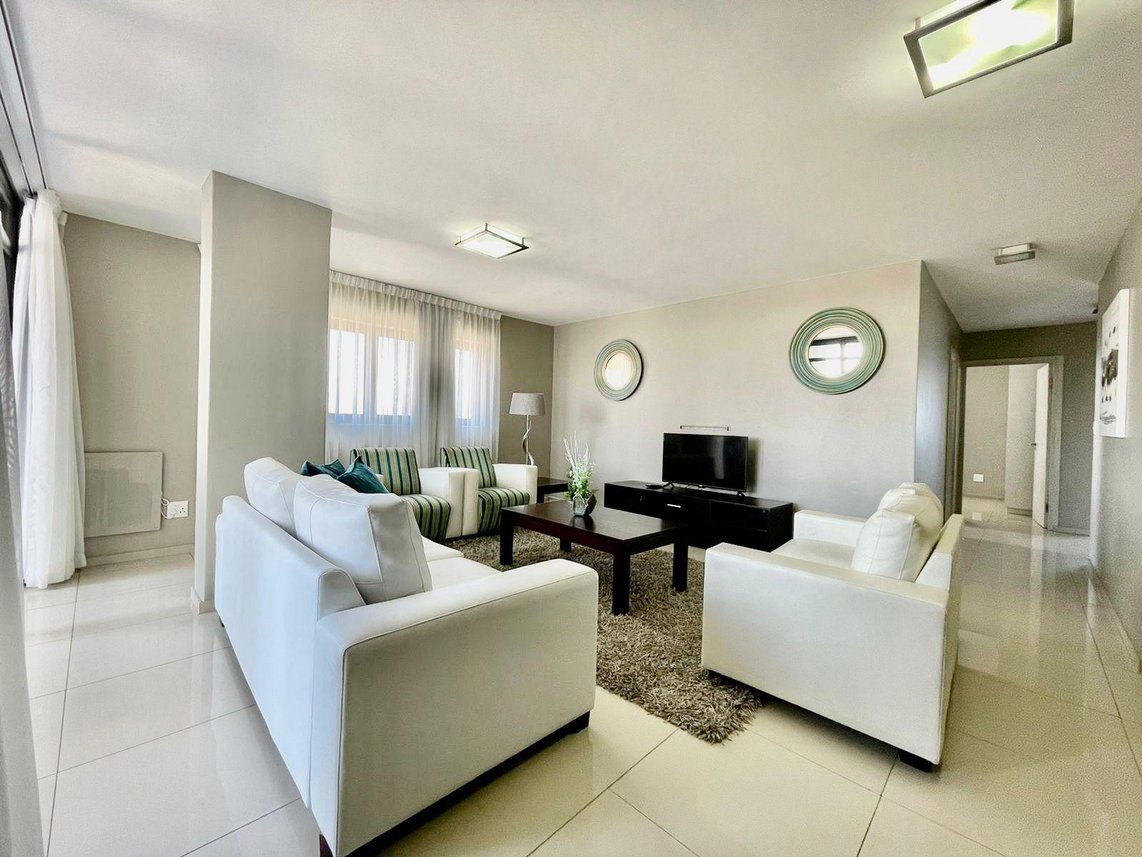 3 Bedroom Apartment For Sale in Table View