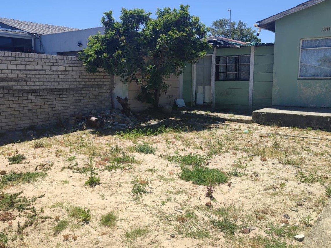 3 Bedroom House For Sale in Parow East