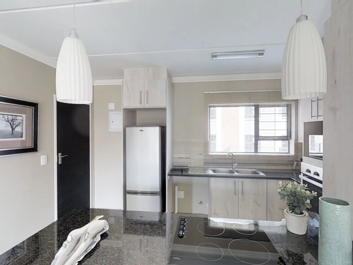 2 Bedroom Apartment To Rent in Rooihuiskraal North