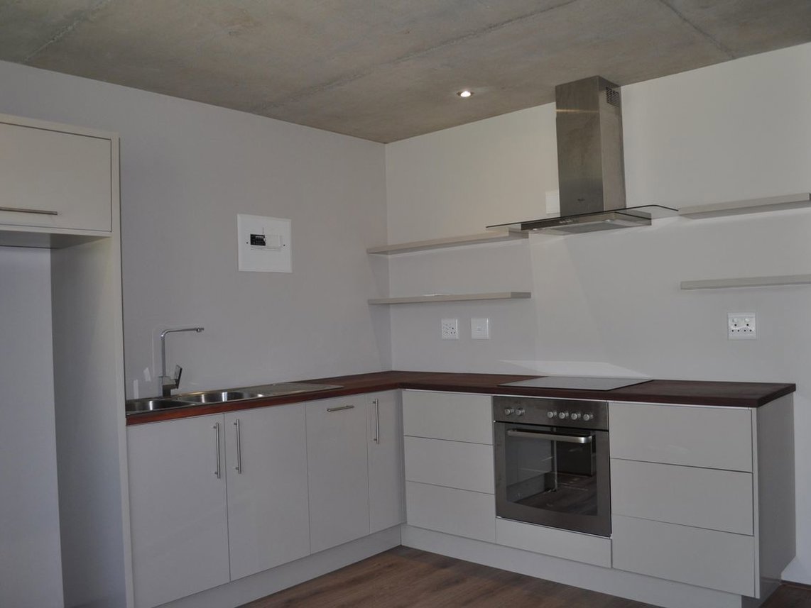 1 Bedroom Apartment To Rent in Voelklip