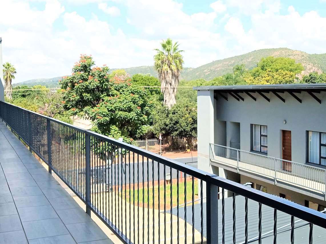 2 Bedroom Apartment To Rent in Pretoria North