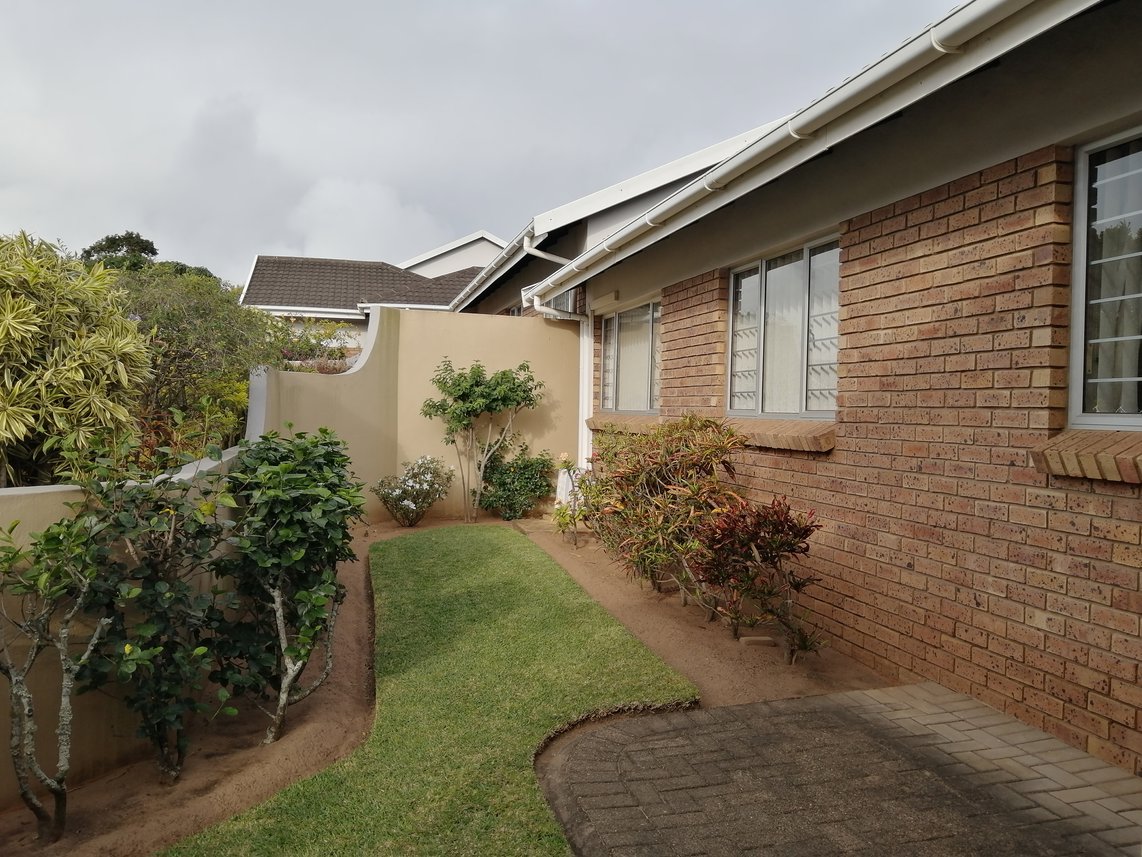 3 Bedroom Townhouse For Sale in Margate