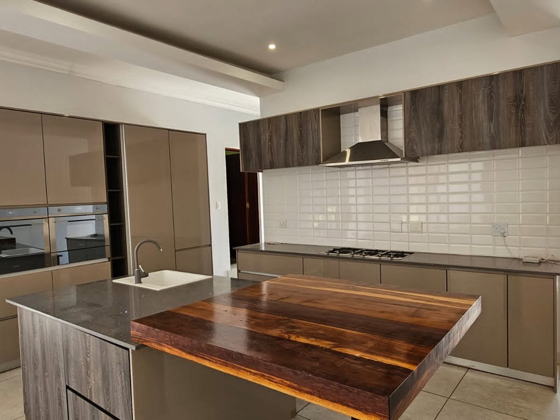 4 Bedroom House For Sale in The Hills Game Reserve Estate