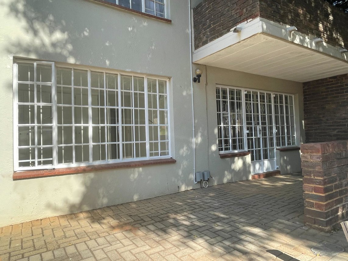 2 Bedroom Apartment To Rent in Northcliff