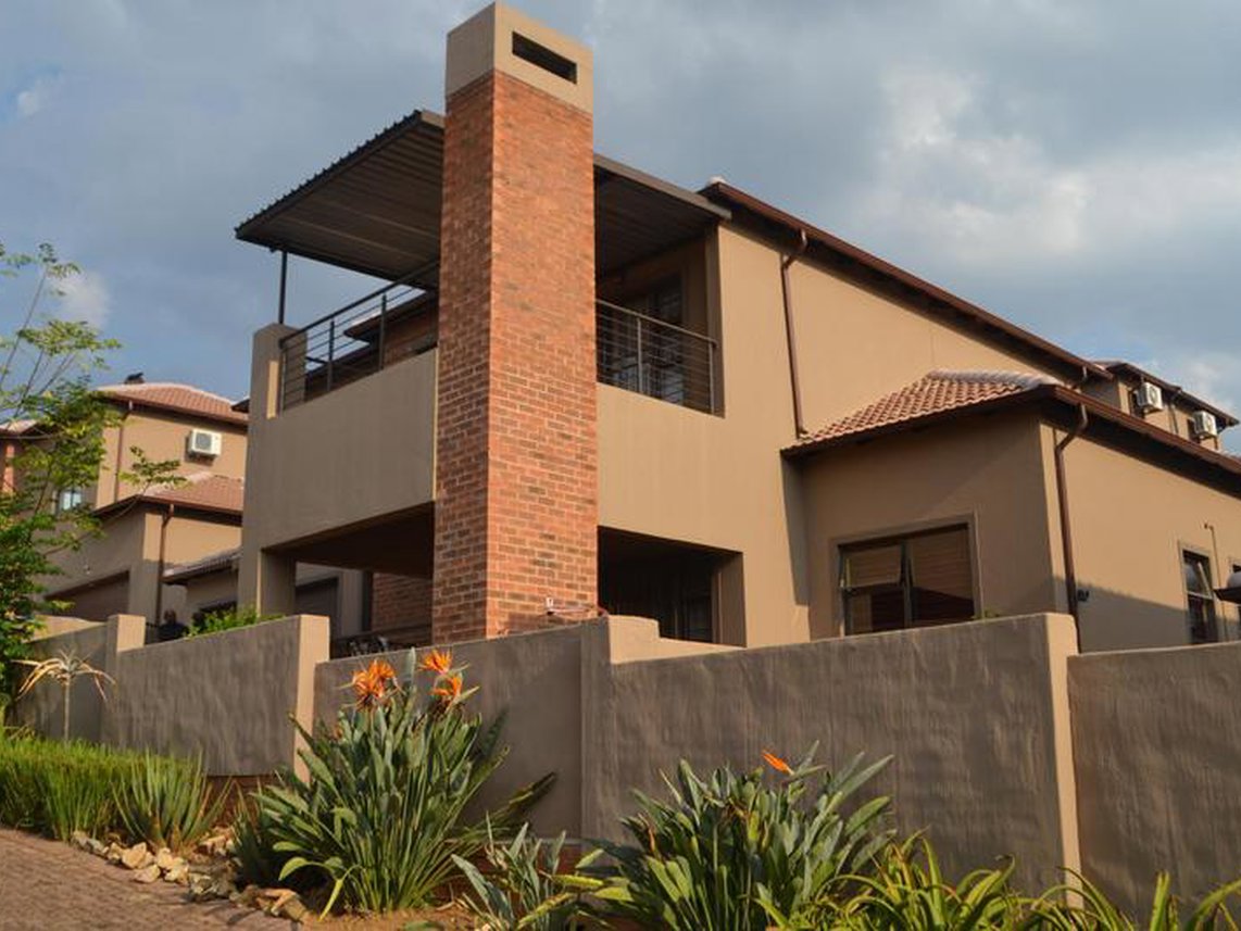 3 Bedroom House For Sale in Ruimsig