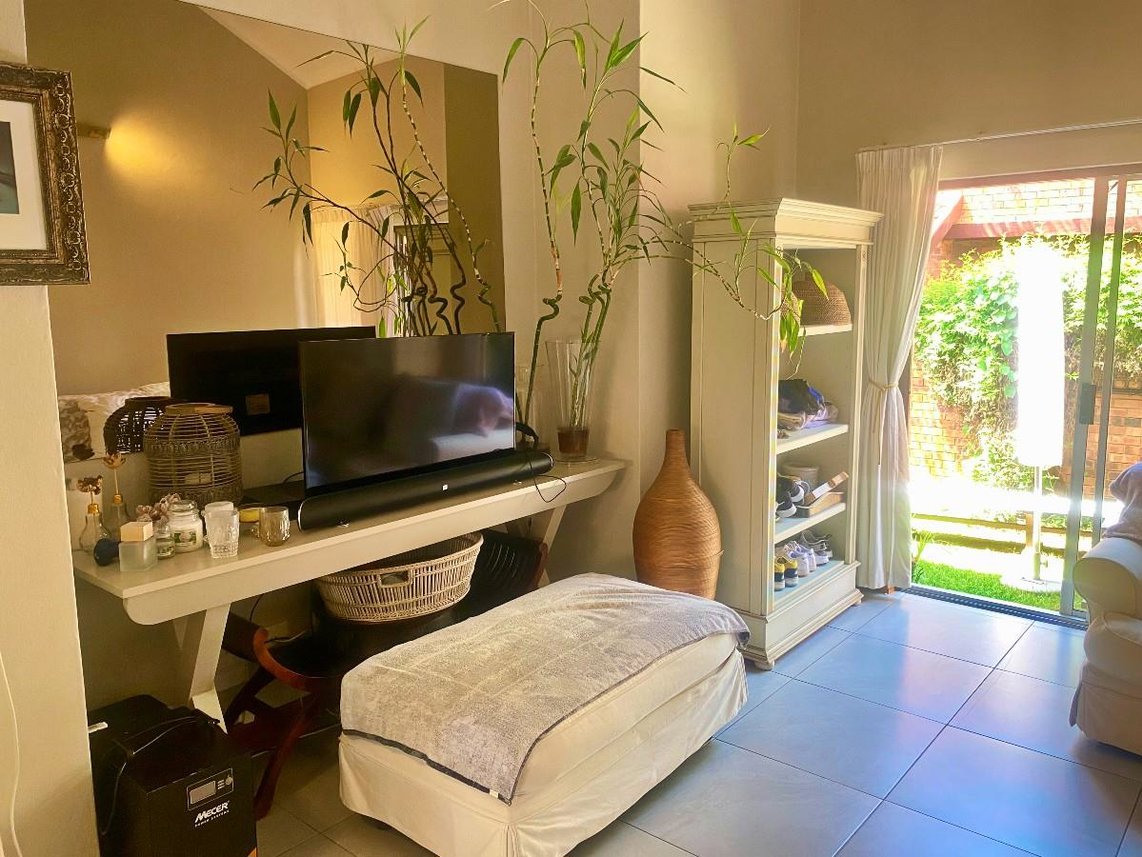 3 Bedroom Duplex To Rent in Weltevreden Park