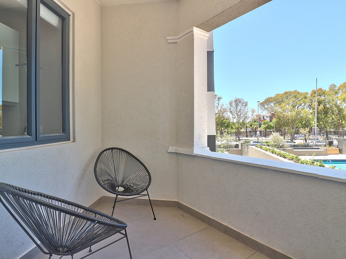 2 Bedroom Apartment For Sale in Green Point
