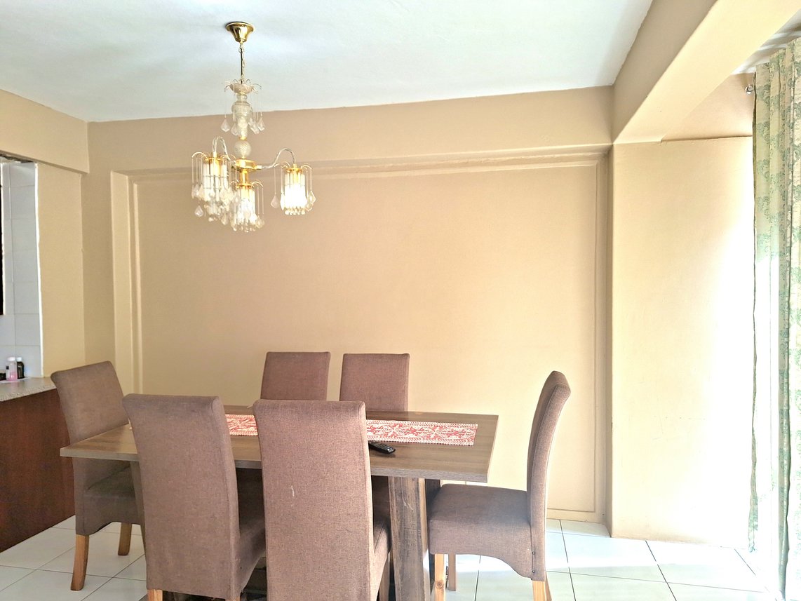 3 Bedroom Apartment For Sale in Jeppestown