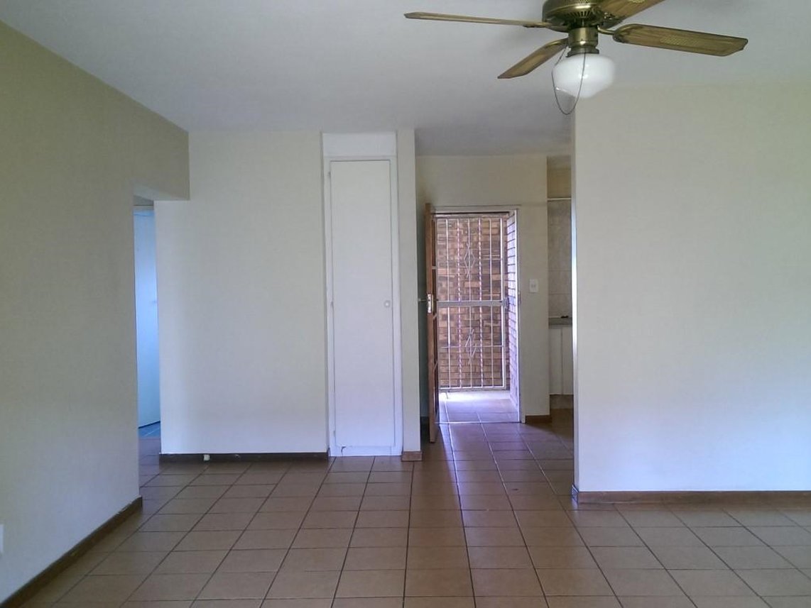2 Bedroom Apartment To Rent in Highveld