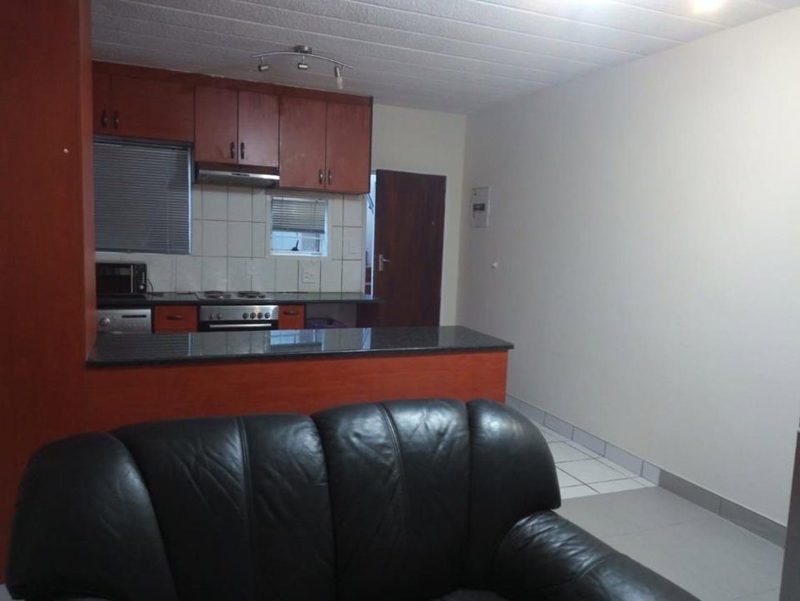 3 Bedroom Townhouse To Rent in Morningside