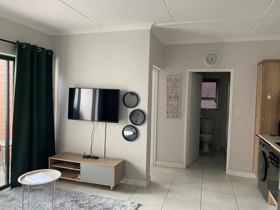 1 Bedroom Apartment To Rent in Blyde Riverwalk Estate