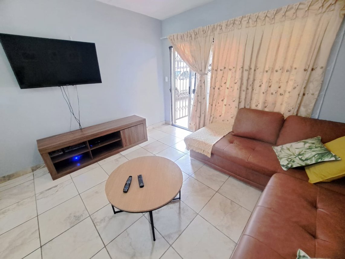 3 Bedroom Apartment To Rent in Waterval East