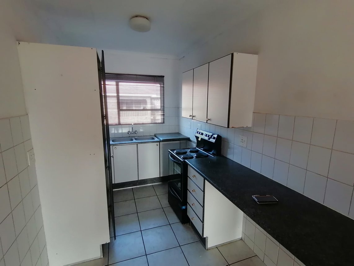 3 Bedroom Apartment To Rent in Alberton