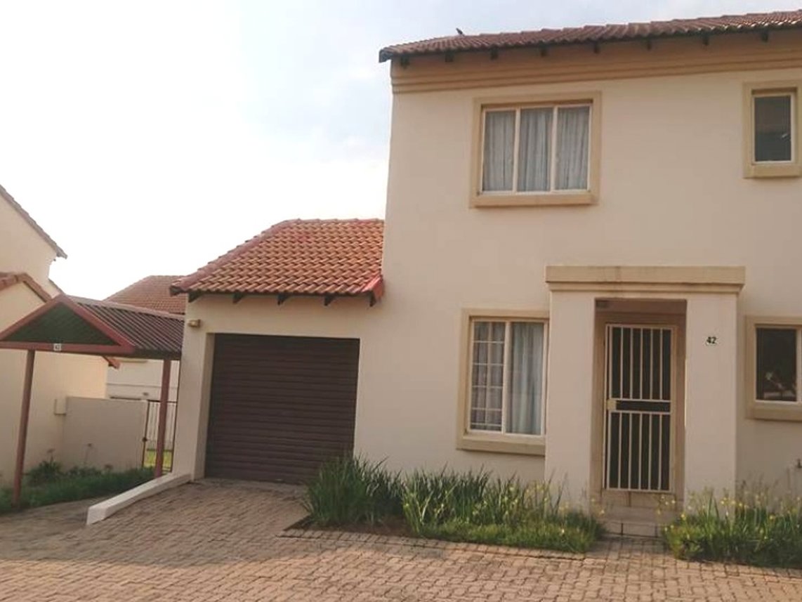 2 Bedroom Duplex To Rent in Country View