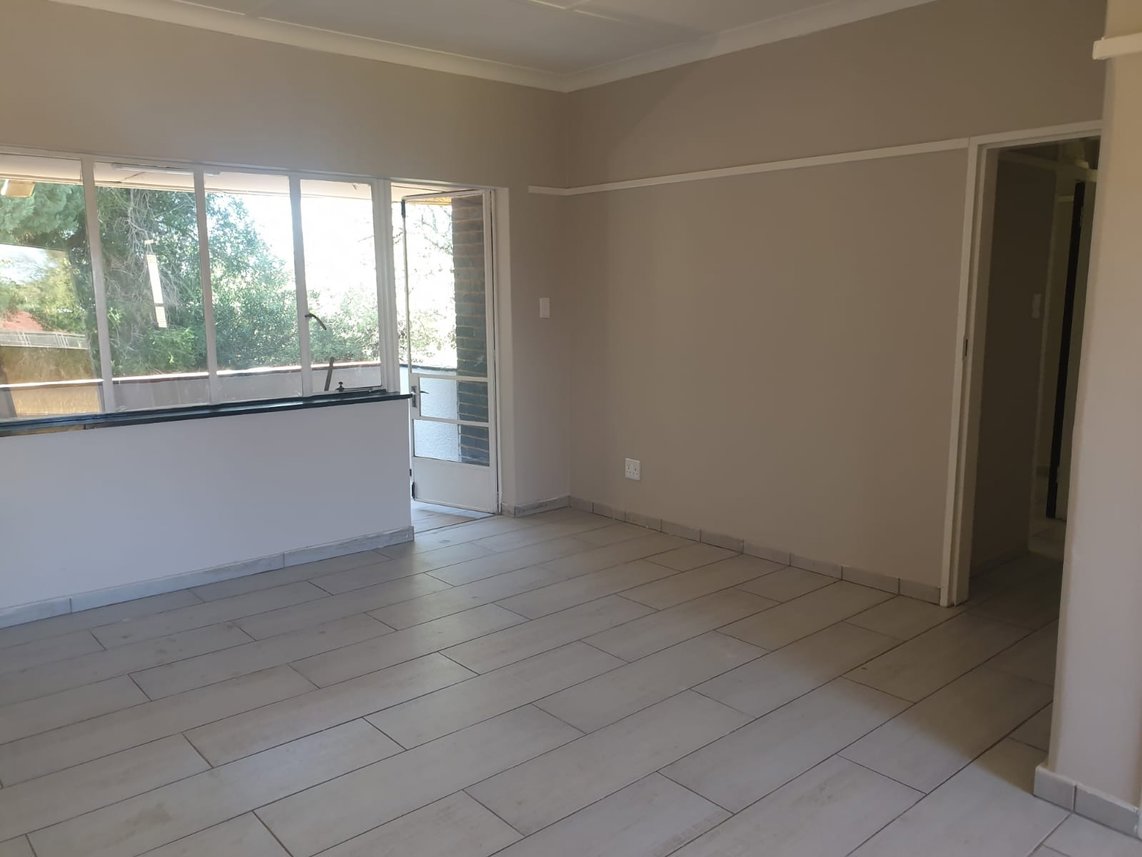 2 Bedroom Apartment For Sale in Stilfontein