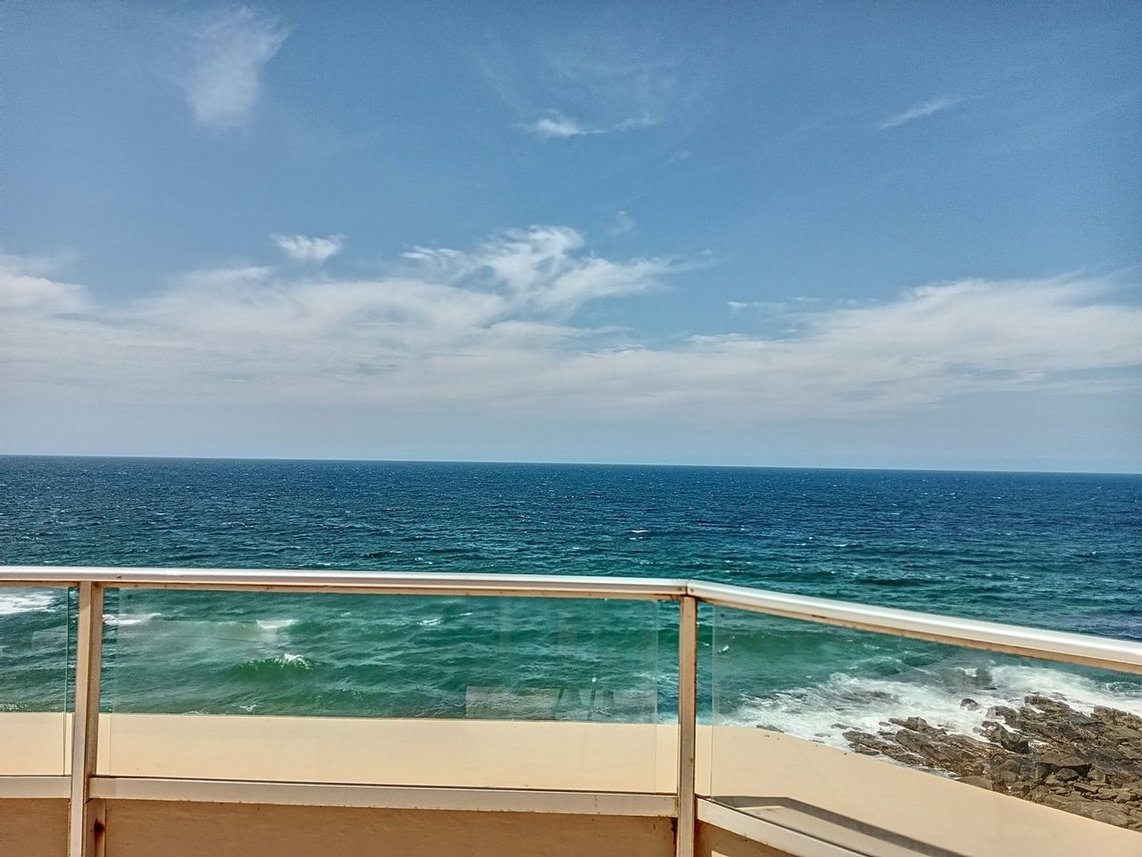 3 Bedroom Flat For Sale in Compensation Beach