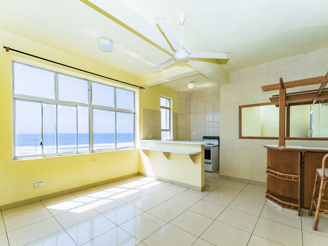 1 Bedroom Apartment For Sale in South Beach