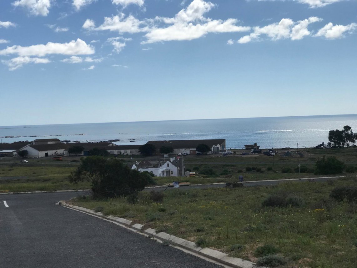 Vacant Land For Sale in Da Gama Bay